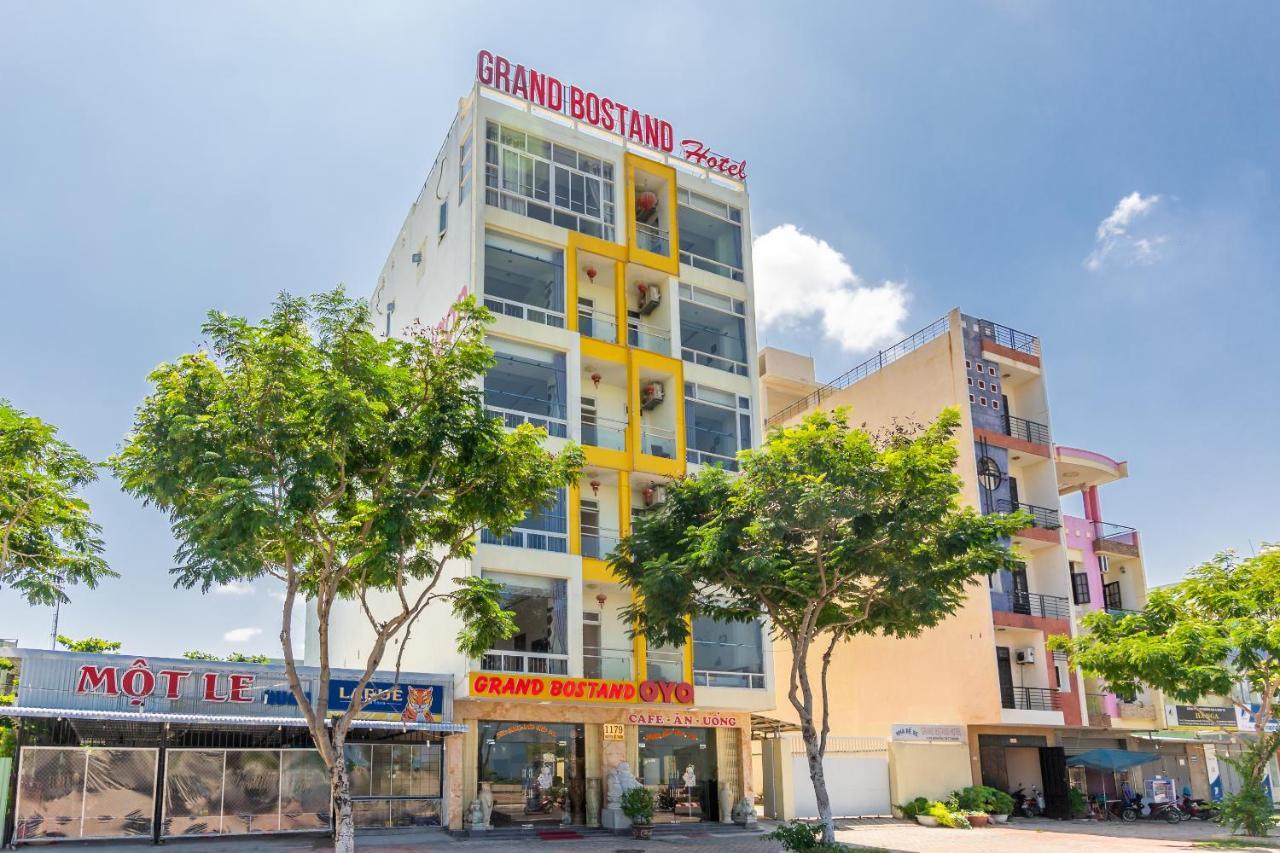 Oyo 455 Grand Bostand Hotel Дананг Экстерьер фото